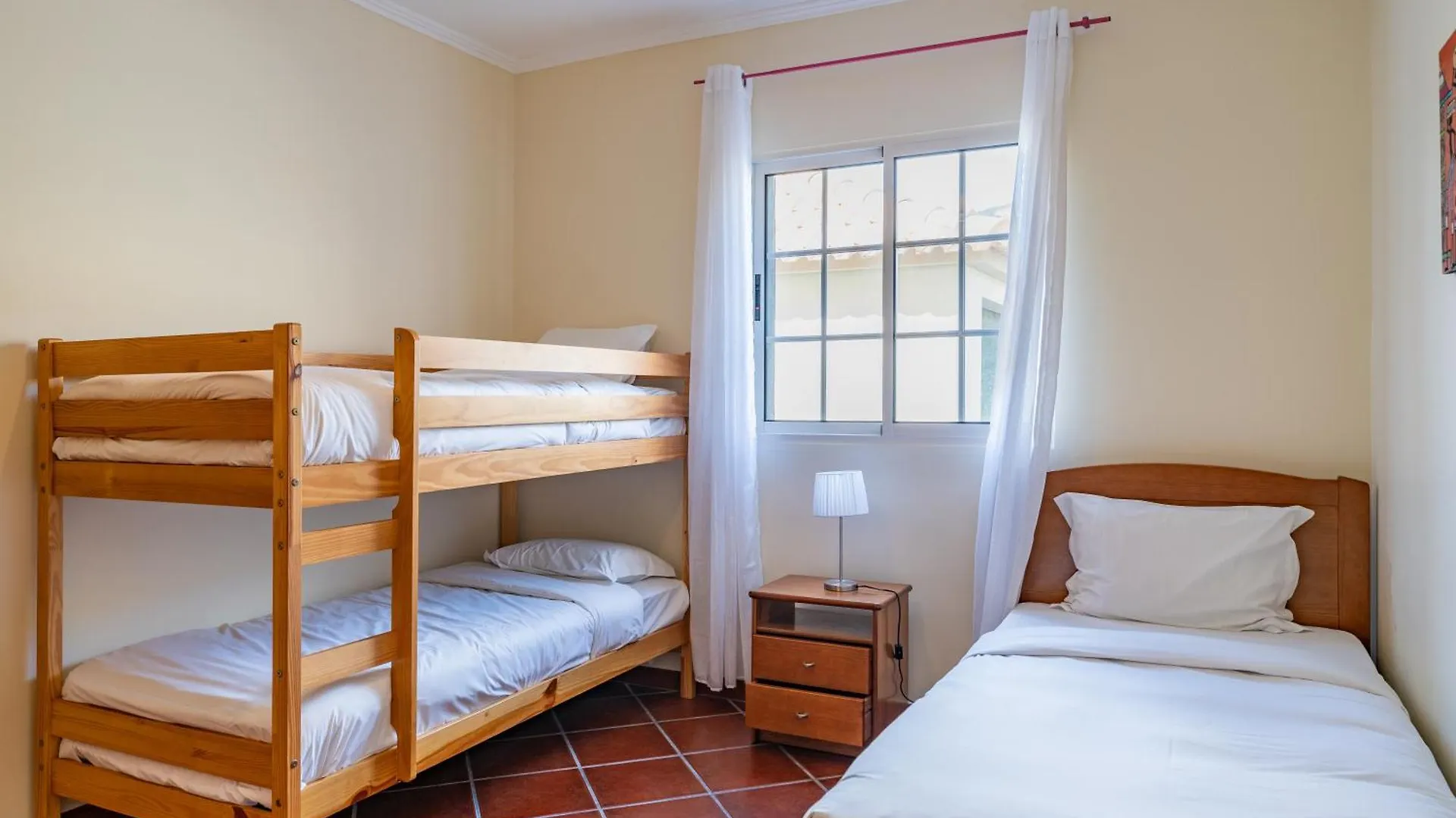 Simoes Apartment By Holiday Rental Madeira Porto Santo Portugália